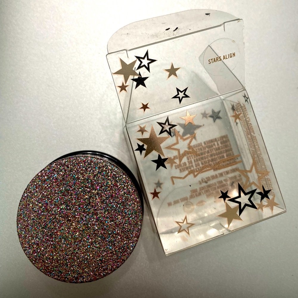 Mac Limited Edition Collection, 2 Spellbinder Shadows.